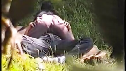 Karısı ve gizli kamera masaj sex TV teknisyeni